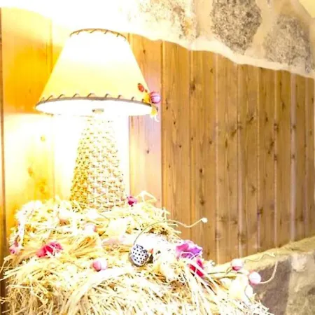 A Casa Do Aloumino Da Auga Mondariz Vt-po-00148 Y Prexigueiro Obsequio Entrada Por Persona A Circuito Termal