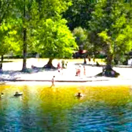 A Casa Do Aloumino Da Auga Mondariz Vt-po-00148 Y Prexigueiro Obsequio Entrada Por Persona A Circuito Termal