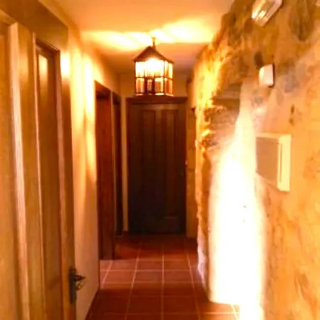 A Casa Do Aloumino Da Auga Mondariz Vt-po-00148 Y Prexigueiro Obsequio Entrada Por Persona A Circuito Termal * Лоугарес