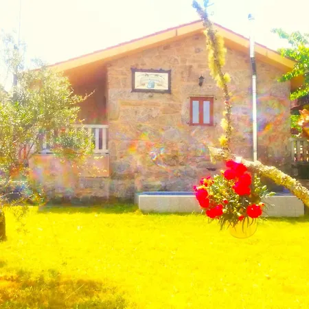 A Casa Do Aloumino Da Auga Mondariz Vt-po-00148 Y Prexigueiro Obsequio Entrada Por Persona A Circuito Termal Dom wakacyjny San Felix (Pontevedra)