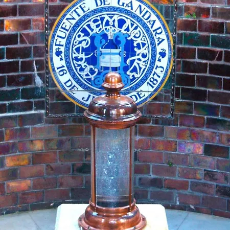 A Casa Do Aloumino Da Auga Mondariz Vt-po-00148 Y Prexigueiro Obsequio Entrada Por Persona A Circuito Termal Дом отдыха Лоугарес