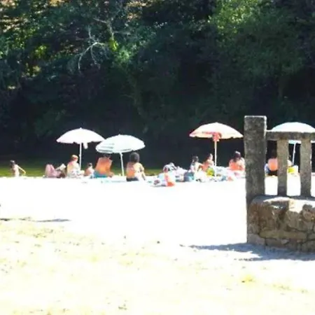 Дом отдыха A Casa Do Aloumino Da Auga Mondariz Vt-po-00148 Y Prexigueiro Obsequio Entrada Por Persona A Circuito Termal Лоугарес