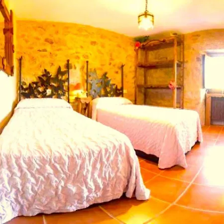 A Casa Do Aloumino Da Auga Mondariz Vt-po-00148 Y Prexigueiro Obsequio Entrada Por Persona A Circuito Termal * San Felix (Pontevedra)