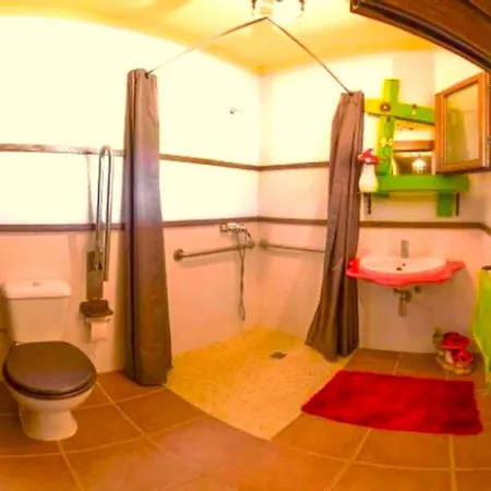 A Casa Do Aloumino Da Auga Mondariz Vt-po-00148 Y Prexigueiro Obsequio Entrada Por Persona A Circuito Termal Holiday home San Felix (Pontevedra)