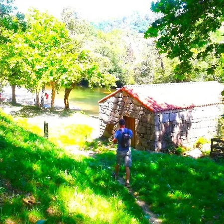 A Casa Do Aloumino Da Auga Mondariz Vt-po-00148 Y Prexigueiro Obsequio Entrada Por Persona A Circuito Termal Holiday home San Felix (Pontevedra)